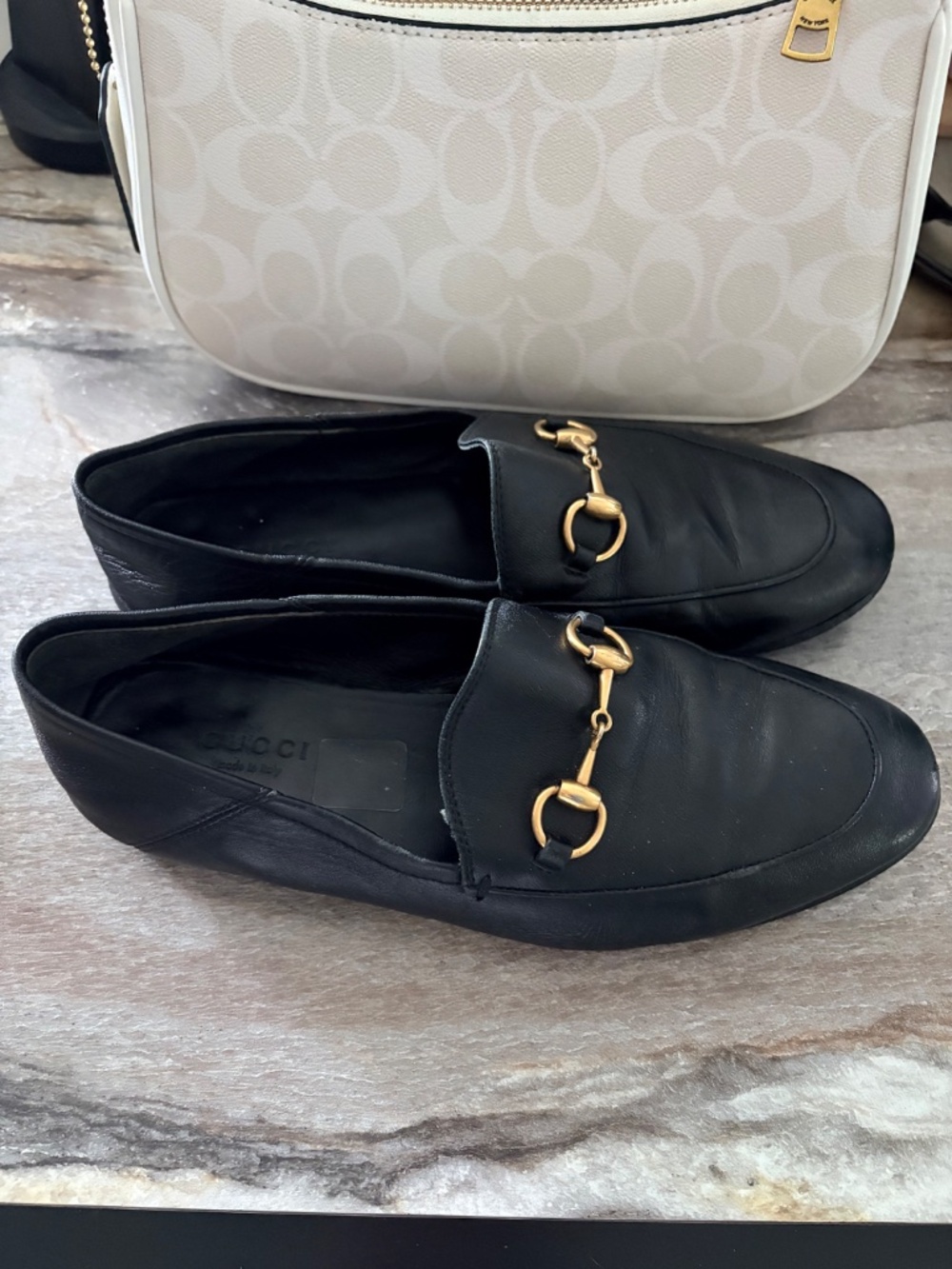 Gucci Black Leather Women’s Horsebit Loafers - Picture 2 of 16